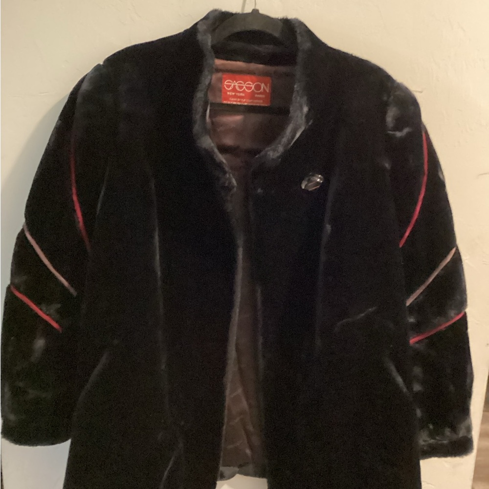 Elegant Black Faux Fur Teddy Jacket